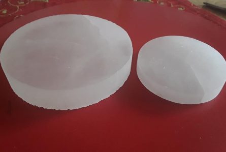 Selenite Charging & Cleansing Plates - Image 4