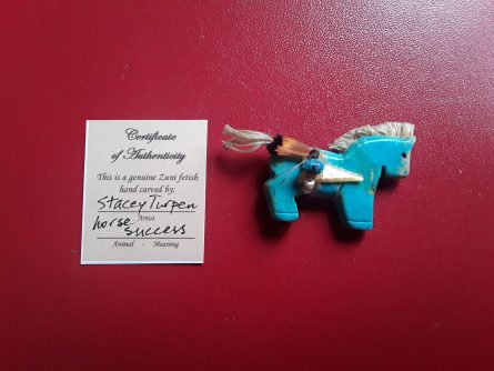 Turquoise Zuni Horse with arrow and feather 4